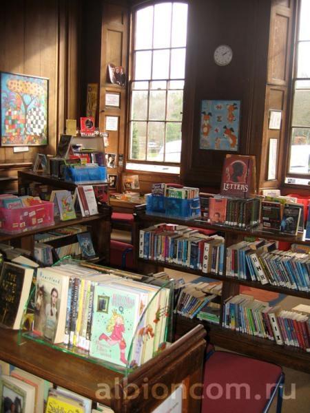 Школьная библиотека Windlesham House School