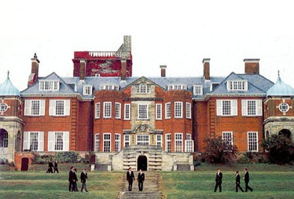 Британская школа-пансон Pangbourne College