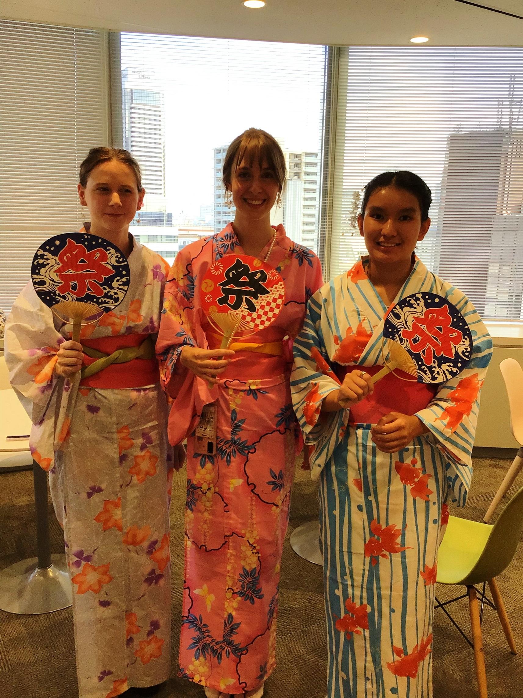 girls_japan_kimono