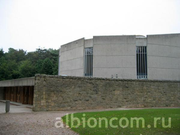 Британская школа-пансион Gordonstoun School. Здания школы