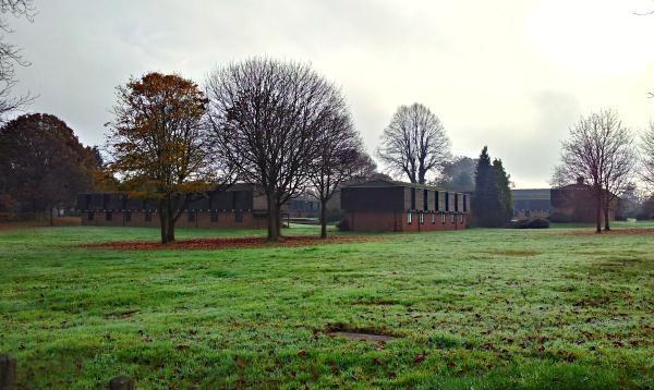 Вид на территорию летнего лагеря Chalfont College