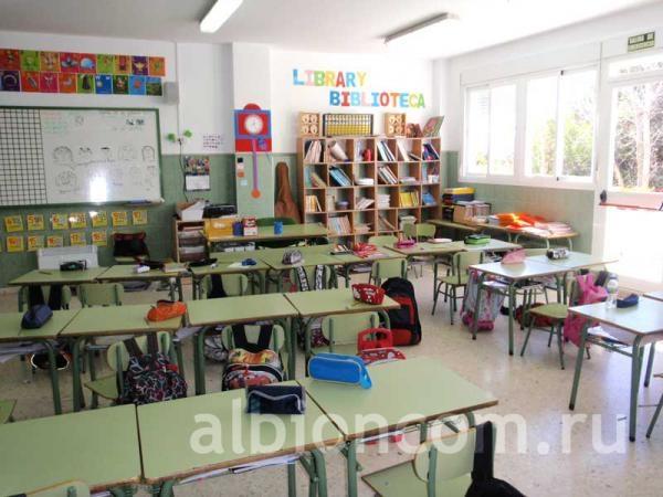 Летняя школа в Испании College Alboran, Marbella. Учебный класс