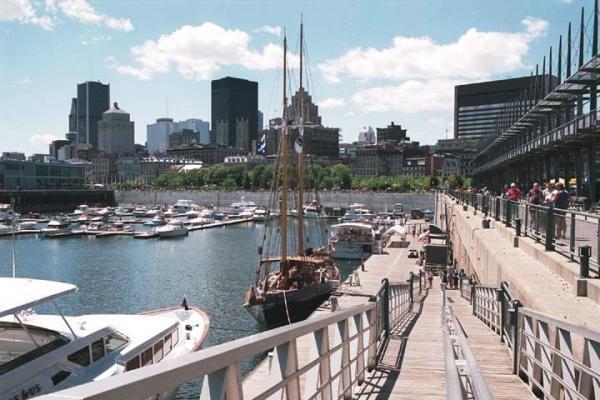 EC Montreal. Городская пристань