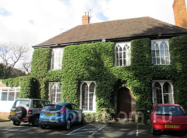 Bromsgrove School.