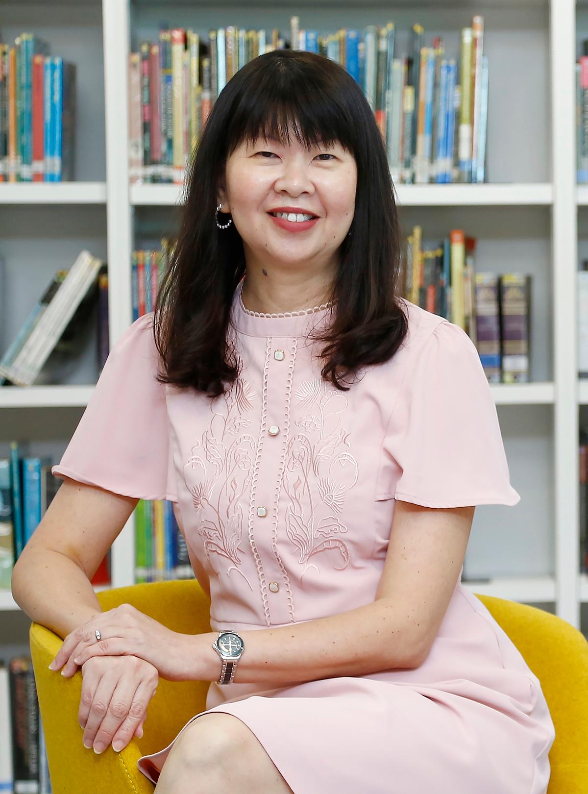 HCIS Principal Ms Linda Lee