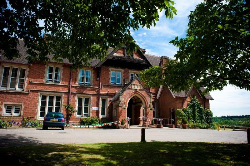 main-Kent_college1