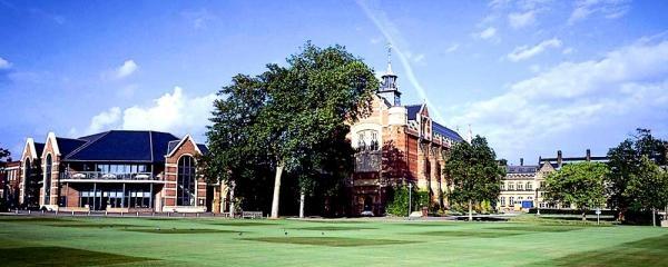 Вид на территорию Tonbridge School
