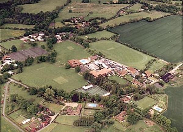 Летняя школа в Англии Dulwich Preparatory School - вид на территорию с высоты