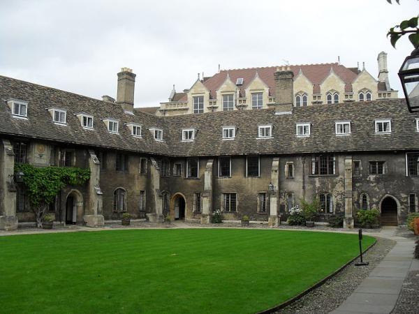 Летняя школа в Англии - Corpus Christy, Кембридж. Вид на Old Court
