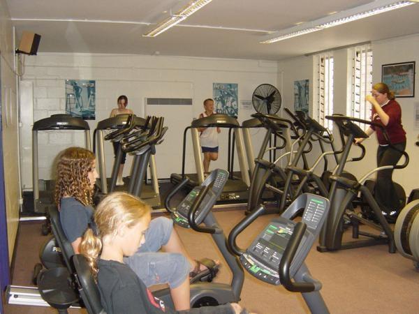 Британская школа-пансион Clifton College - фитнес-центр