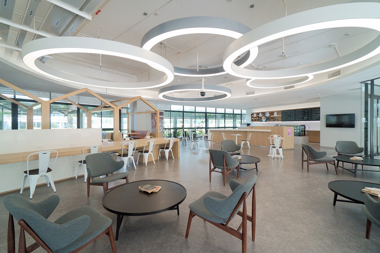 WycAbb_Thailand_hall