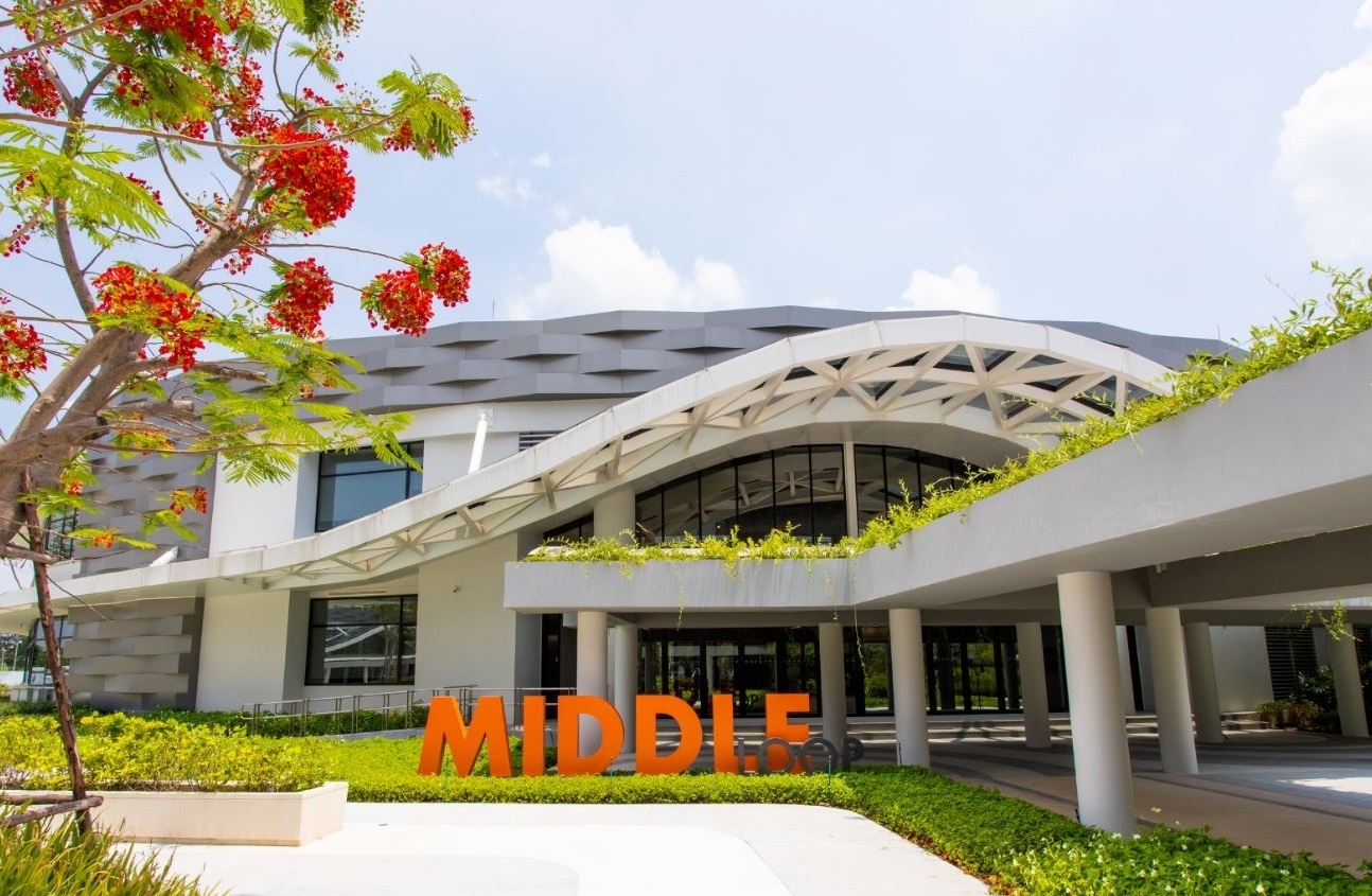 WycAbb_Thailand_middle